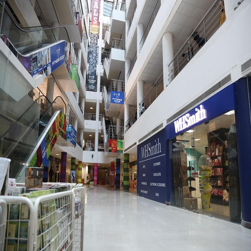 LPU Campus Mall photo 3